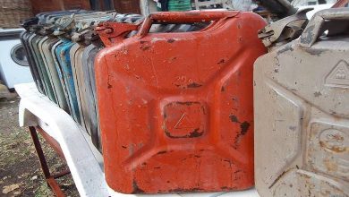 Иззеха 8 тона неустановена течност 5 Иззеха 8 тона неустановена течност