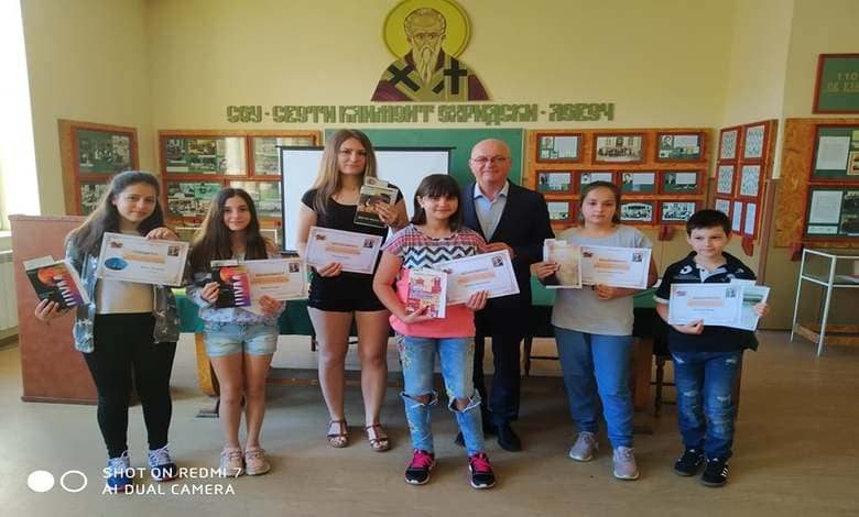 Наградиха победителите във виртуален конкурс на Гимназията