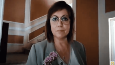 Корнелия Нинова: Водим разговори с над 30 партии