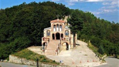 „Света Троица” в Кръстова гора