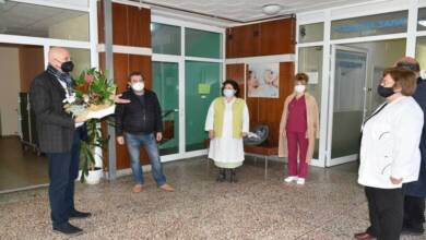 подаръци за Бабинден