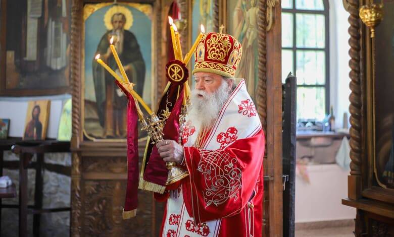 Ловчанският митрополит Гавриил
