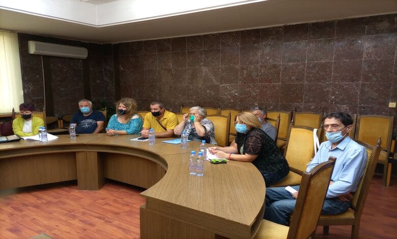 Областният управител инициира среща с регионалния министър