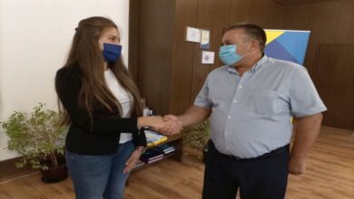 Шести студент провежда практическото си обучение