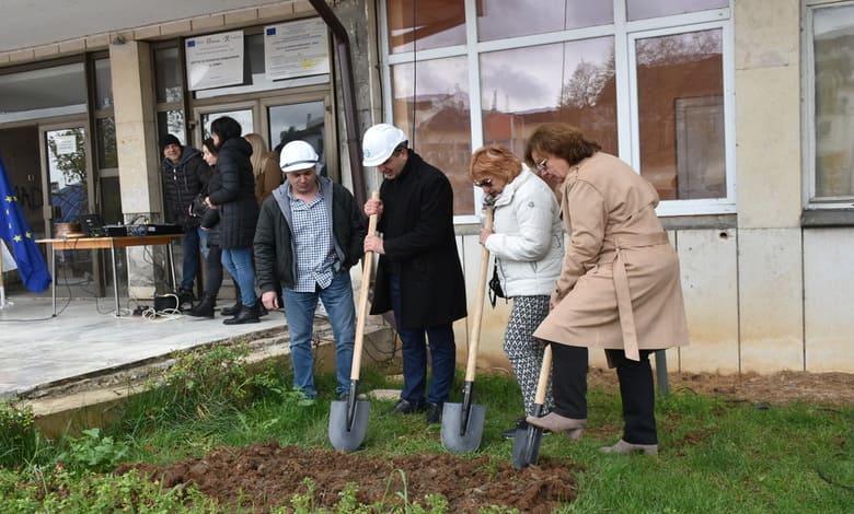 Младежкия дом в Ловеч Младежкия дом в Ловеч