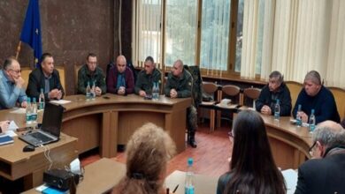 Областната комисия „Военни паметници“