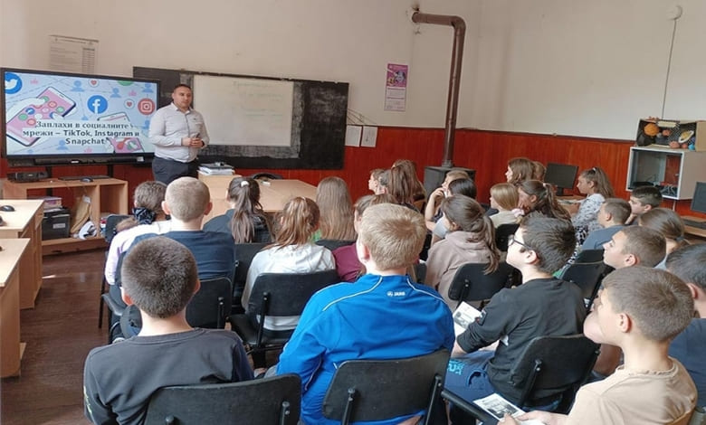 кампания за опасностите в интернет