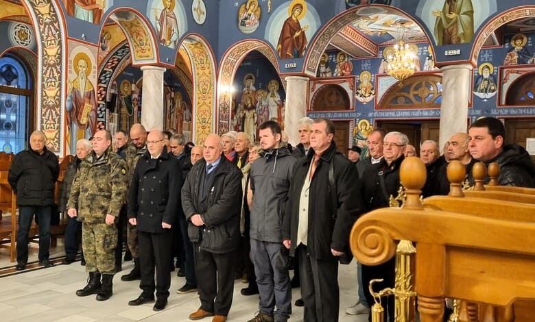 Присъщващи на Възпоменателната панихида за 34-ти пехотен Троянски полк Присъщващи на Възпоменателната панихида за 34-ти пехотен Троянски полк
