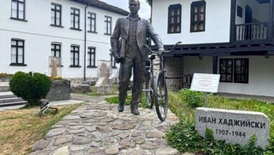 pametnik ivan hadzhijski