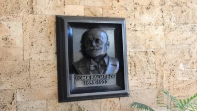 Барелеф на Тома Васильов