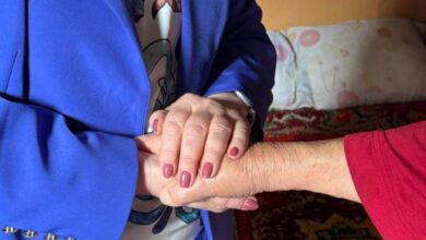 Кампания „Подари на непознат“ в Троян