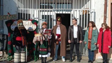 В Йоглав отново представиха уникалния обичай „Камилата“