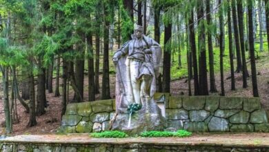Паметник на Хаджи Димитър на връх Бузлуджа