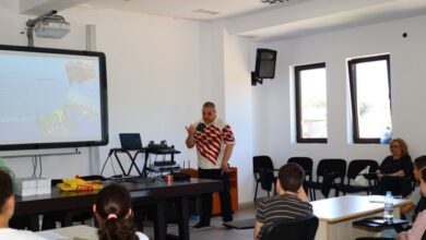 Ученици от Троян се състезаваха в образователна викторина 4 Ученици от Троян се състезаваха в образователна викторина