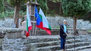 182 години: Паметникът на Георги Бенковски в Рибарица по време на тържеството