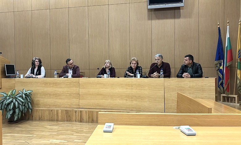 В Троян започва обновяване на три жилищни сгради по проект за енергийна ефективност 1 Пресконференция за енергиина ефективност в Троян
