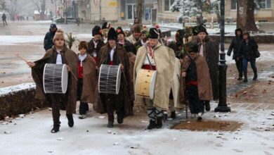 Коледарско шествие огласи Ловеч на 25 декември