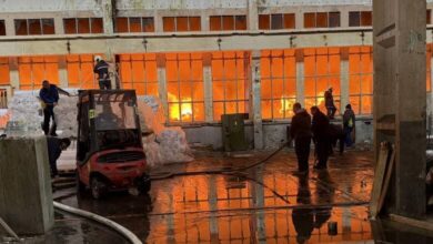 Пожар в складове на „Калинел“ в района на бившия „Машстрой“ в Троян