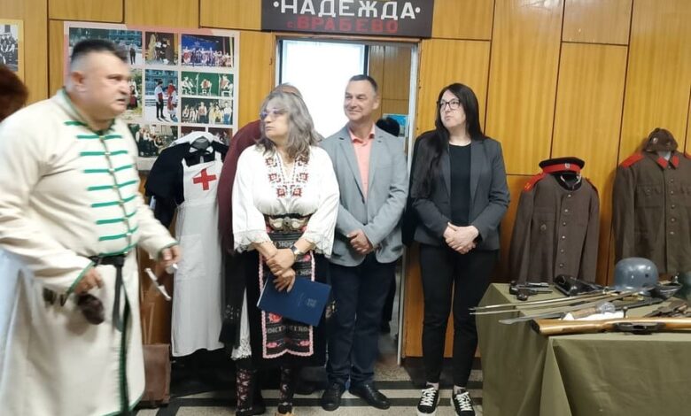 Историческа възстановка „България през вековете" в читалището на с. Врабево
