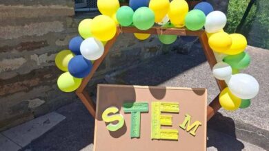 Класна стая в новия STEM център на ОУ „Васил Левски“ в Голям извор с 3D принтер и лабораторно оборудване