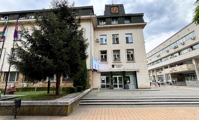 Учебната година в област Ловеч започва с 11 230 ученици