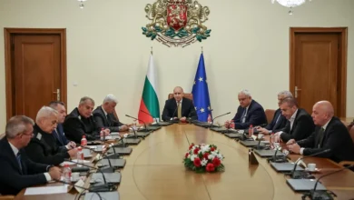 България спаси екипажа на „Челси 3“ след атака край Бяла, заради която премиерът свика извънредно заседание на Съвета по сигурността.